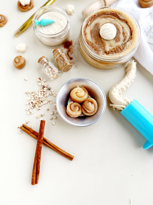Cinnamon Roll KidDough Play Kit